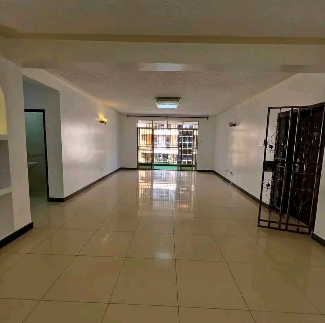 THREE BEDROOM PLUS SQ APARTMENT TO LET IN KILIMANI