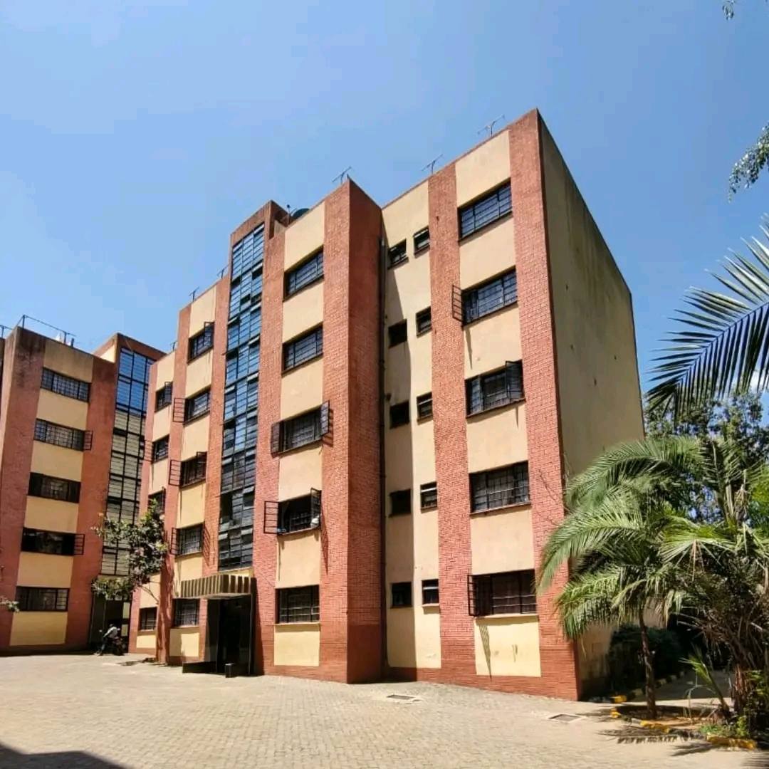 THREE BEDROOM APARTMENT TO LET IN KILIMANI