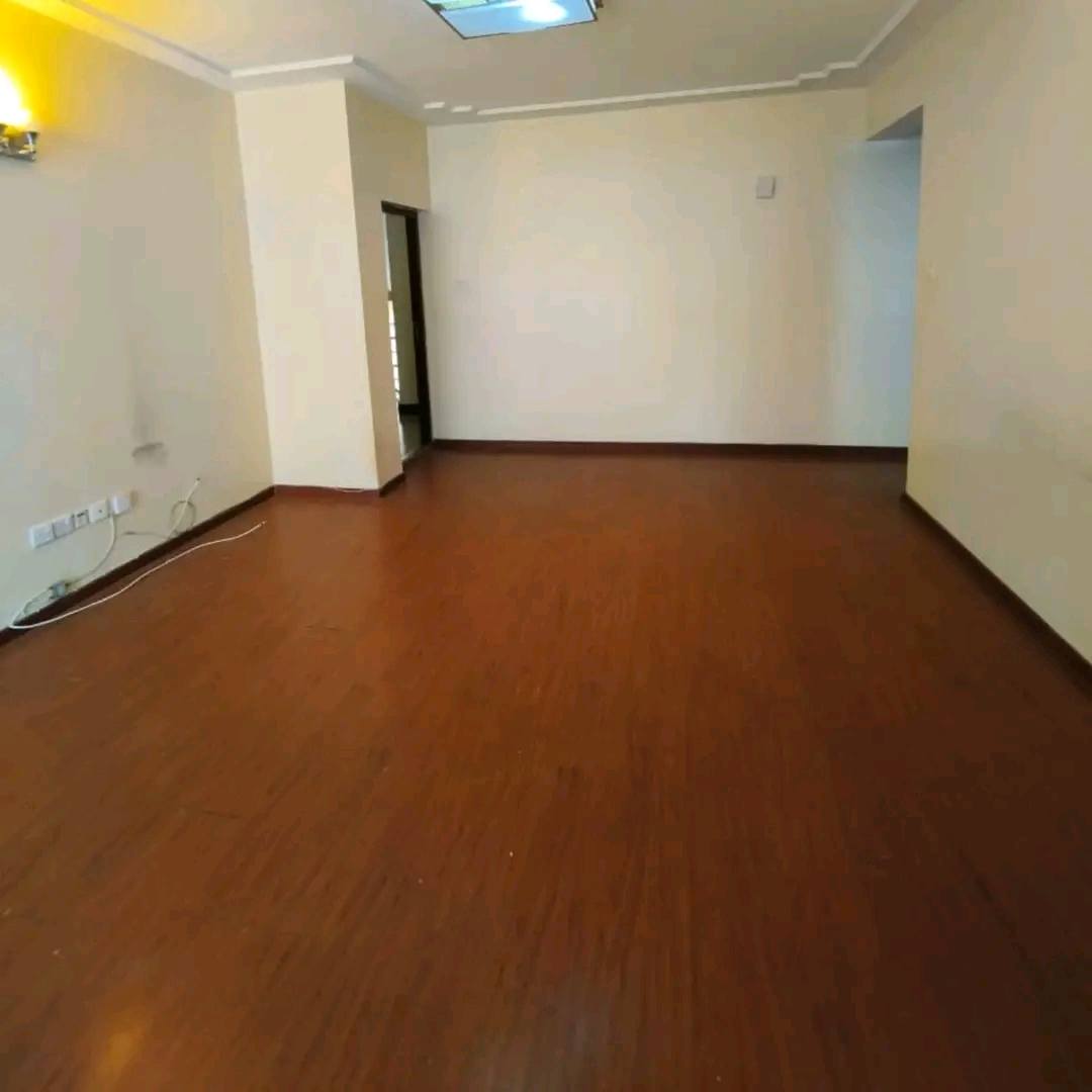 THREE BEDROOM APARTMENT TO LET IN LAVINGTON