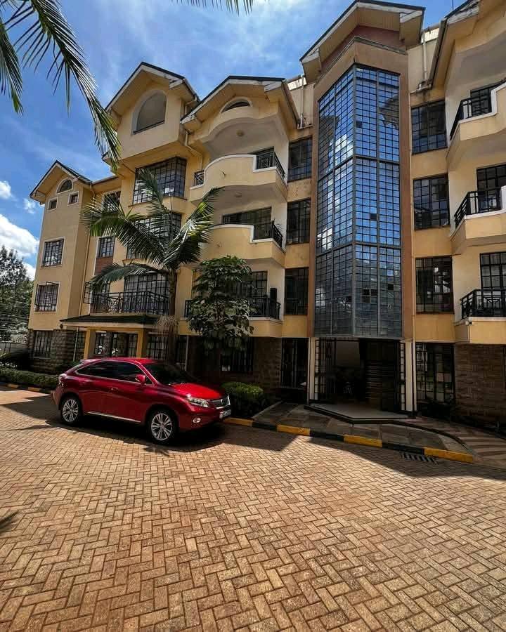 FOUR BEDROOM PLUS SQ PENTHOUSE TO LET IN KILIMANI