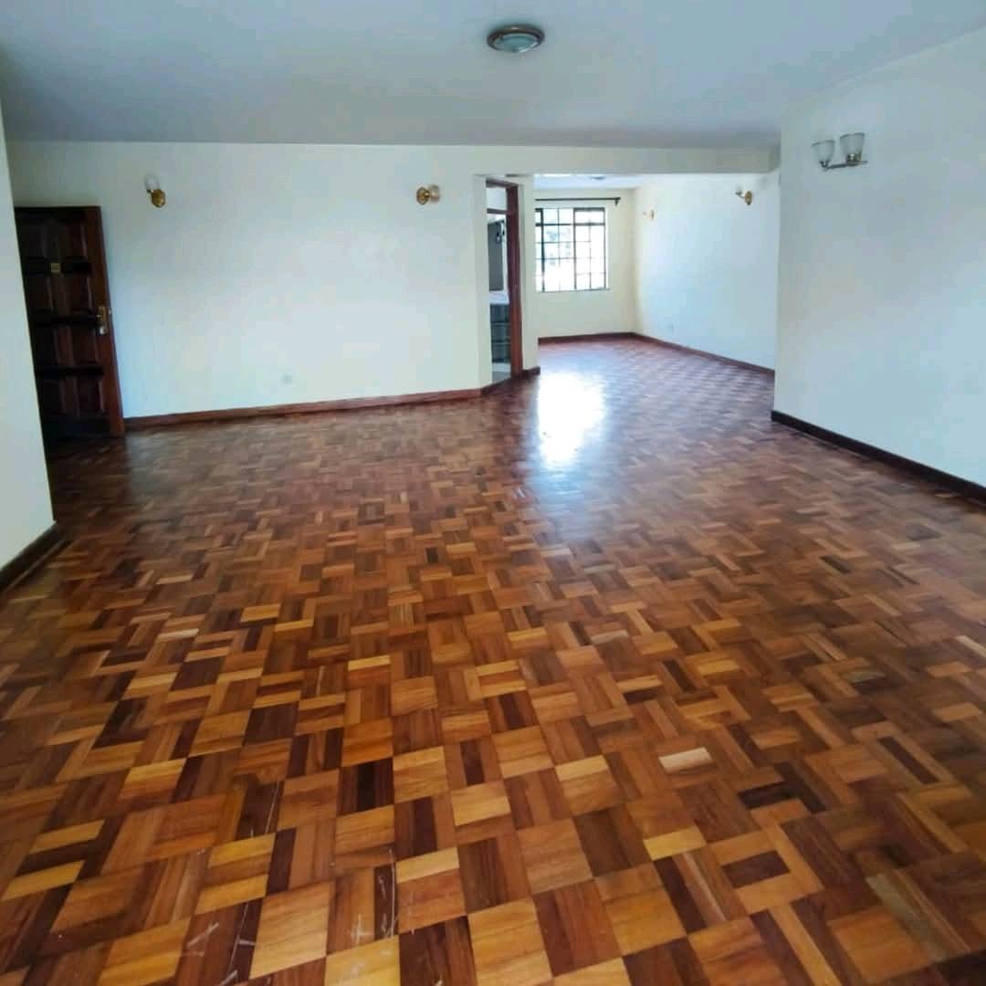 THREE BEDROOM PLUS SQ APARTMENT TO LET IN KILELESHWA