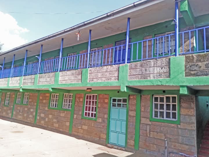 Two bedrooms apartments to let in Zambezi 
