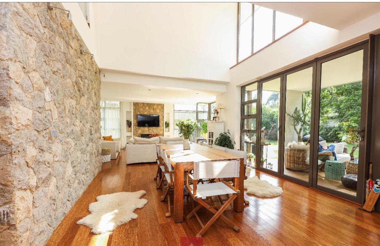 Executive 4-Bedroom Villa